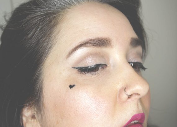 Winter Goth ❄ Makeup Tutorial – Liz Bumgarner